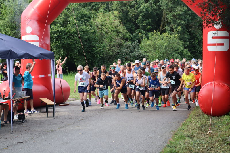 Stauseelauf - Läufer am Start